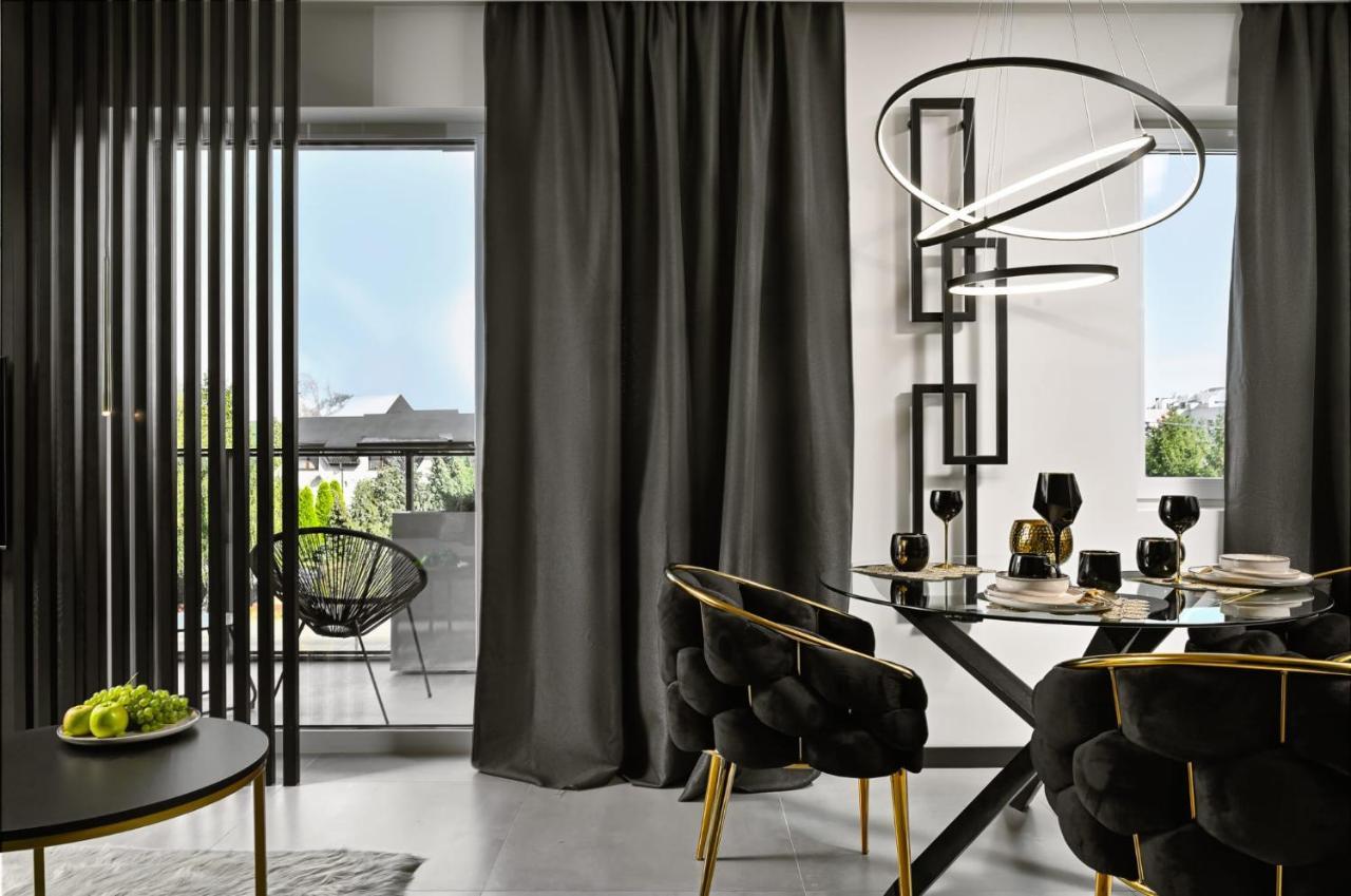 Black&gold Plock